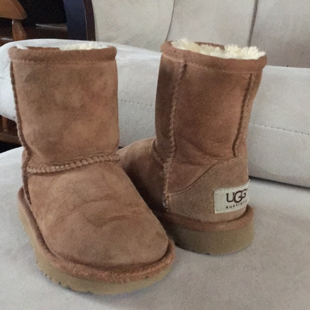 Toddler Ugg Boots! Size 6